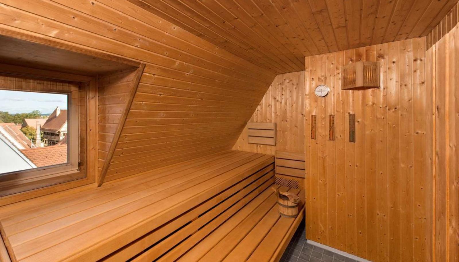 Hotel Kloesterle Noerdlingen - In Kuerze Elaya Hotel Kloesterle Nördlingen Екстериор снимка