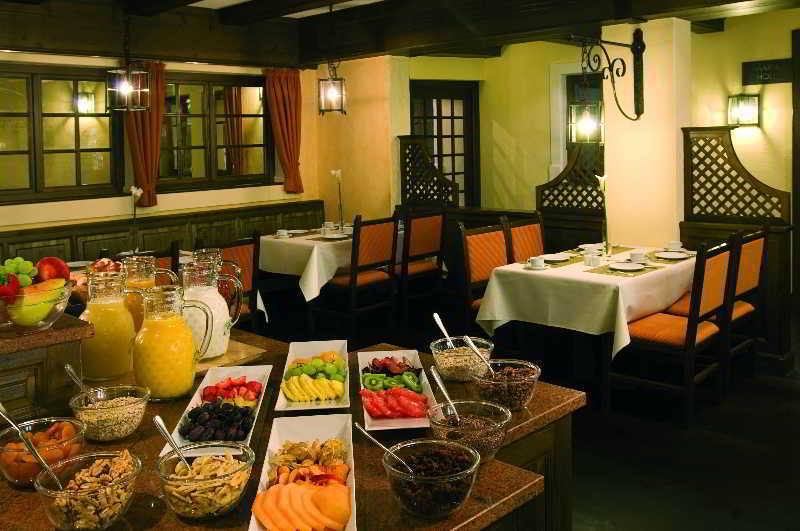Hotel Kloesterle Noerdlingen - In Kuerze Elaya Hotel Kloesterle Nördlingen Екстериор снимка